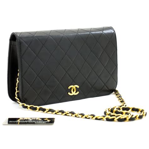 pochette chanel nera prezzo|Chanel borse italia.